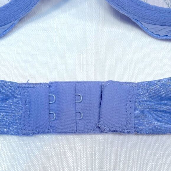 Victoria's Secret Blue Padded Perfect Coverage Bra with Seamless Design 32C - Picture 4 of 5